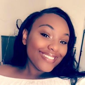 Meet your Posher, Bethany